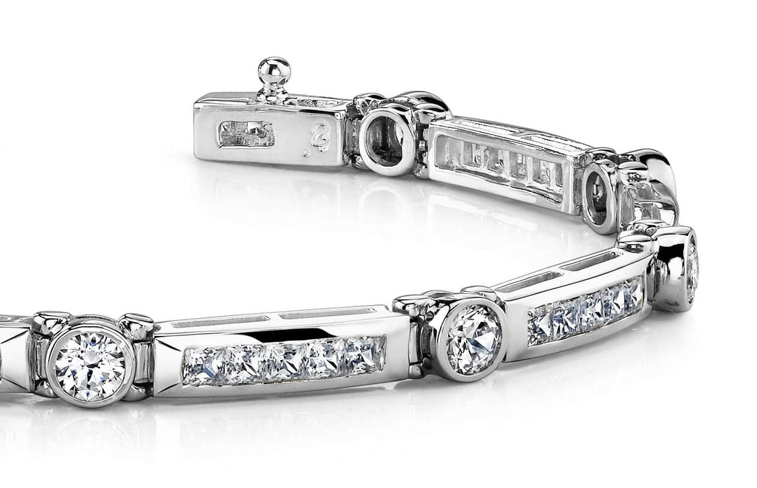 Classic Channel Frame Bracelet Lab-Grown Diamond  with 7.02 ct.(finished) 2.5mm, 4.25mm