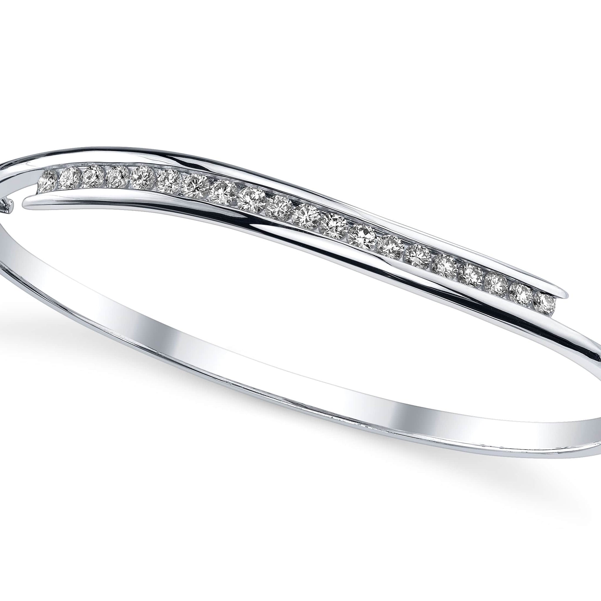 Diamond Row Bangle Lab-Grown Diamond  with 1.10 ct.(finished) 2.4mm