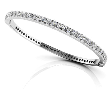 Shared Prong Oval Diamond Bangle Lab-Grown Diamond  with 1.05 ct.(finished) 1.8mm