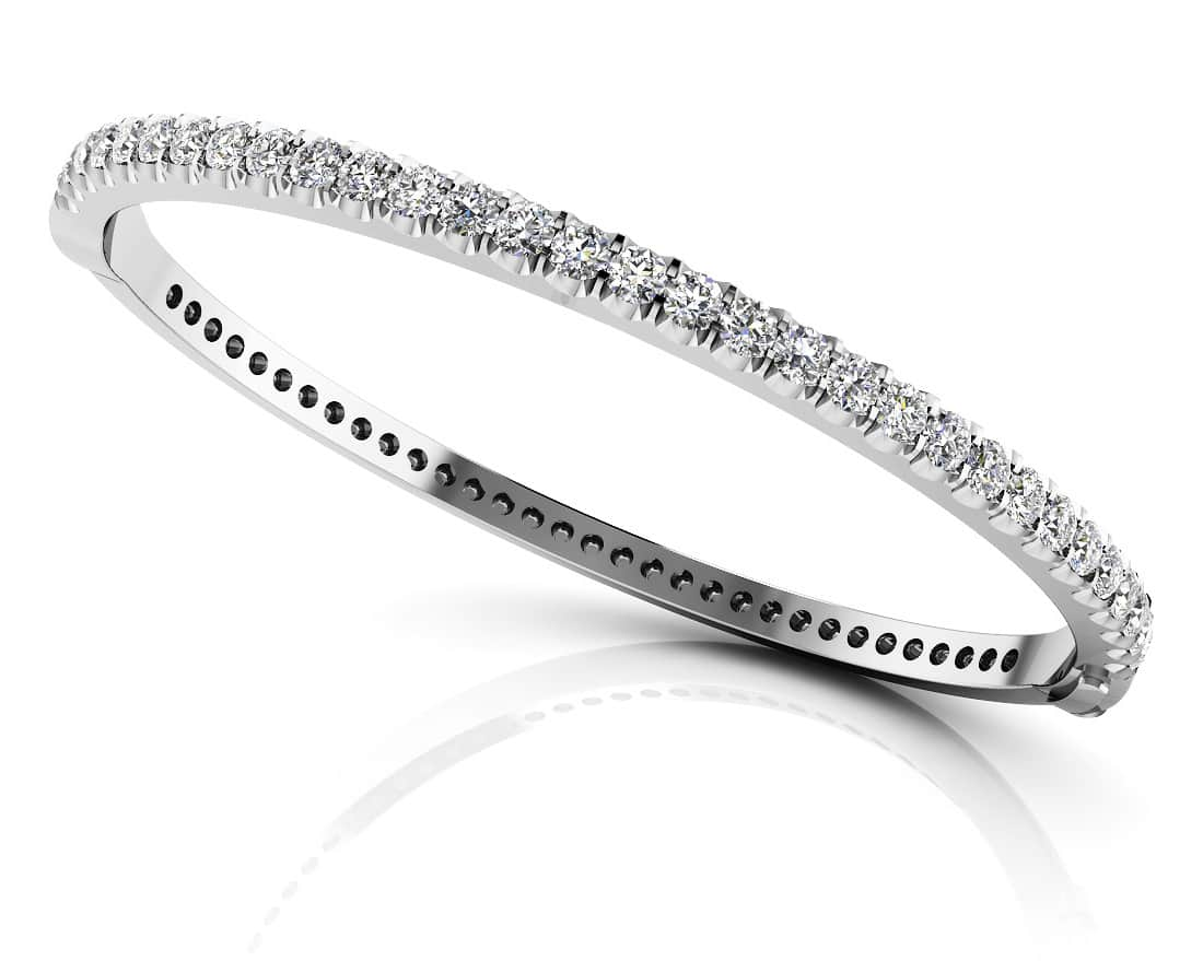 Shared Prong Oval Diamond Bangle Lab-Grown Diamond  with 3.96 ct.(finished) 3.6mm