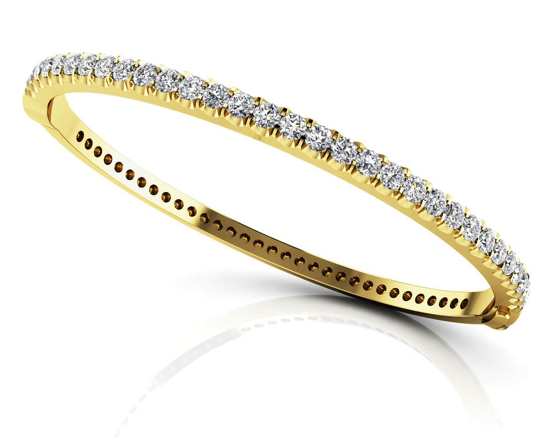 Shared Prong Oval Diamond Bangle Lab-Grown Diamond  with 5.04 ct.(finished) 4.25mm