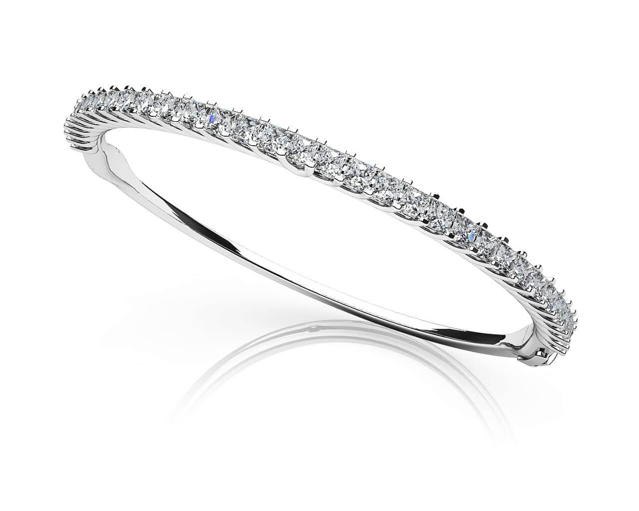 Timeless Elegance Princess Cut Bangle Lab-Grown Diamond  with 2.97 ct.(finished) 2.5mm