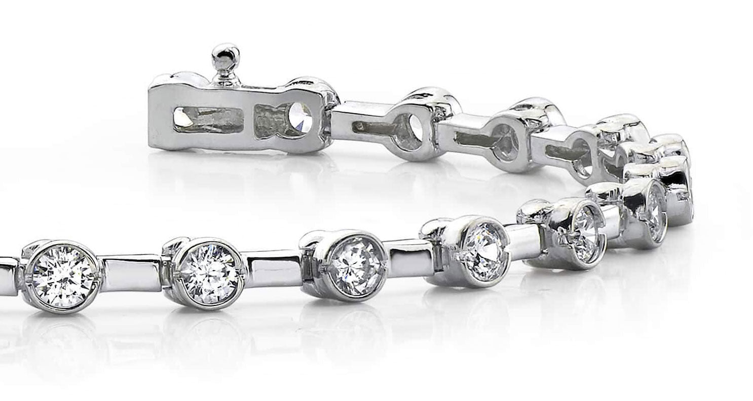 Classic Column Link Bezel Set Bracelet Lab-Grown Diamond  with 3.96 ct.(finished) 3.7mm