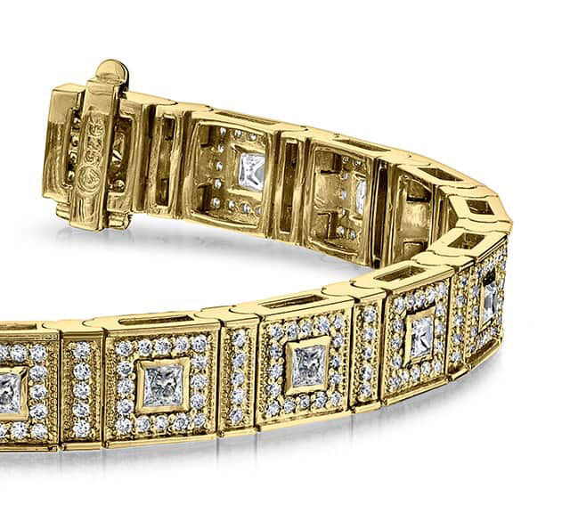 Bezel Set Princess Diamond Bracelet Lab-Grown Diamond  with 4.36 ct.(finished) 1.1mm, 2.5mm