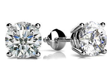 Classic Four Prong Diamond Studs Diamond  with 1.50 ct.(finished) 5.7mm